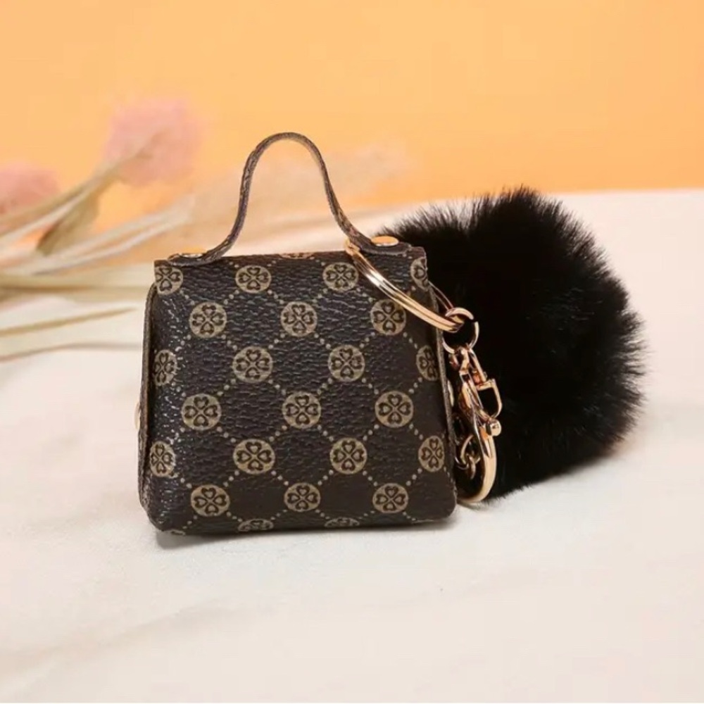 Stylish Retro Style Coin Purse Keychain with Pom-Pom & added Coach Tag - Picture 10 of 11